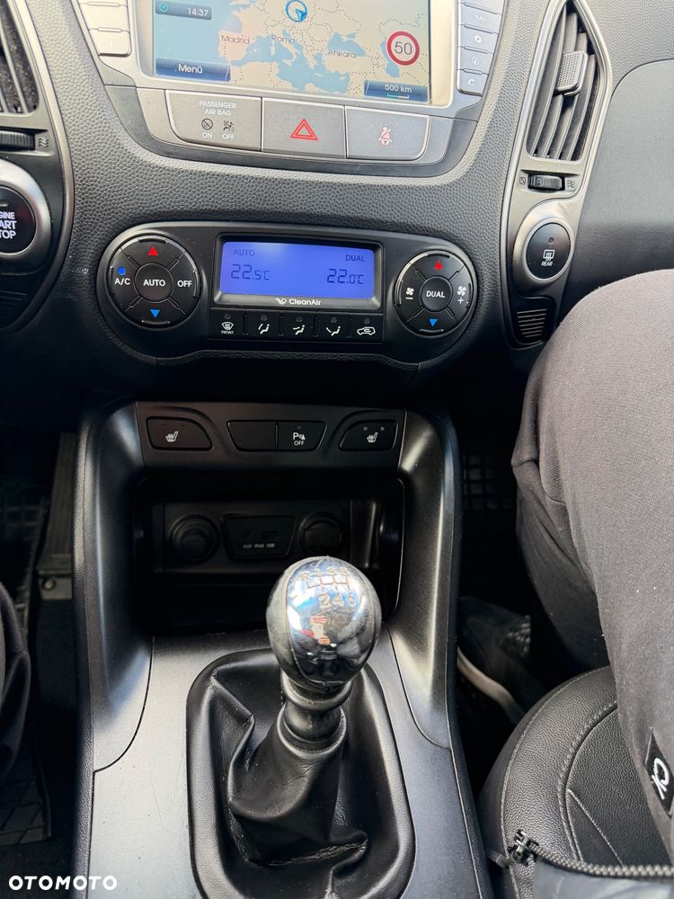 Hyundai ix35 1.7 CRDi 2WD Fifa World Cup Edition - 22