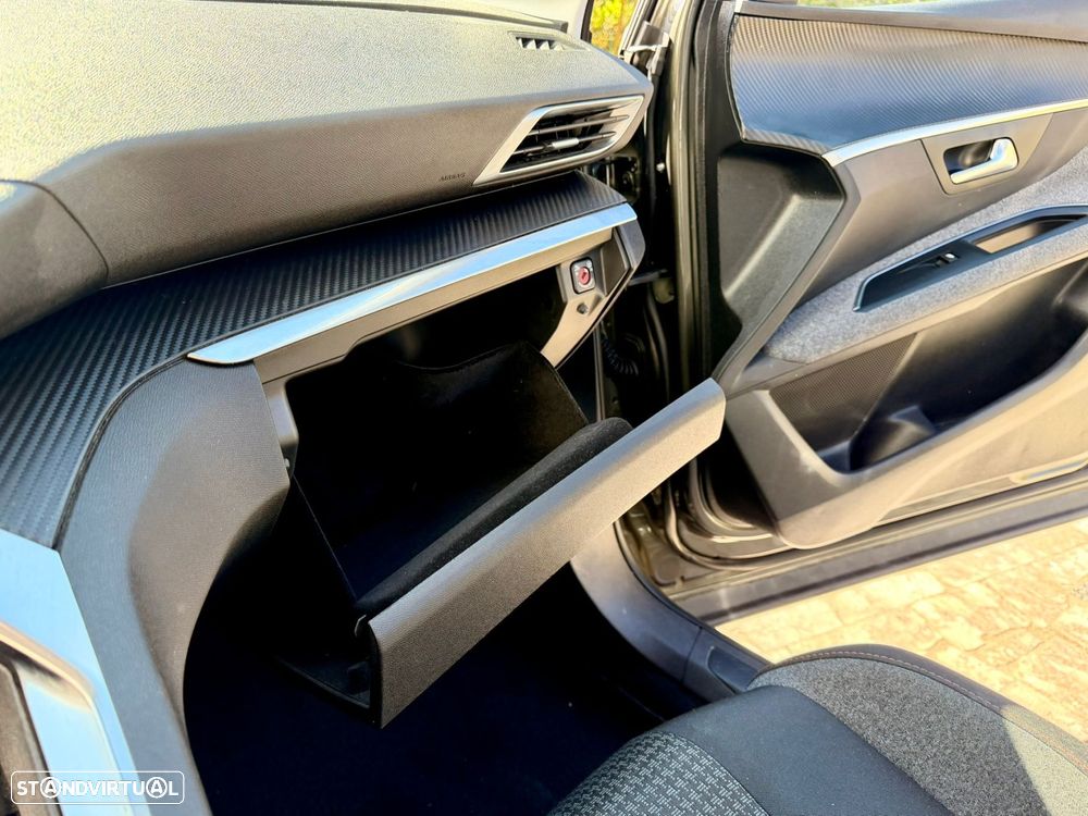 Peugeot 3008 1.2 PureTech Active - 39