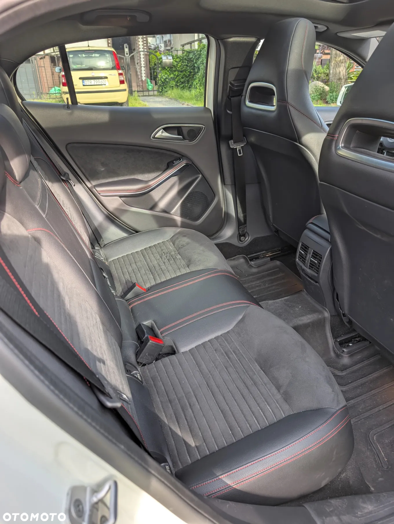 Mercedes-Benz GLA AMG 45 4-Matic - 11