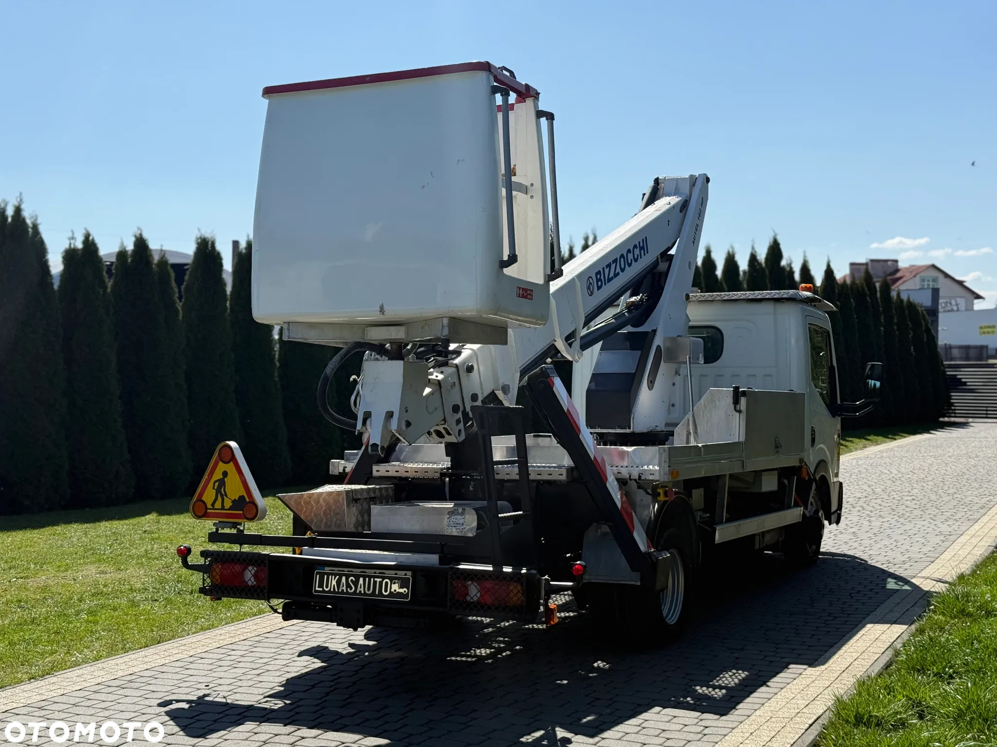 Nissan CABSTAR 16 M MANUAL - 8