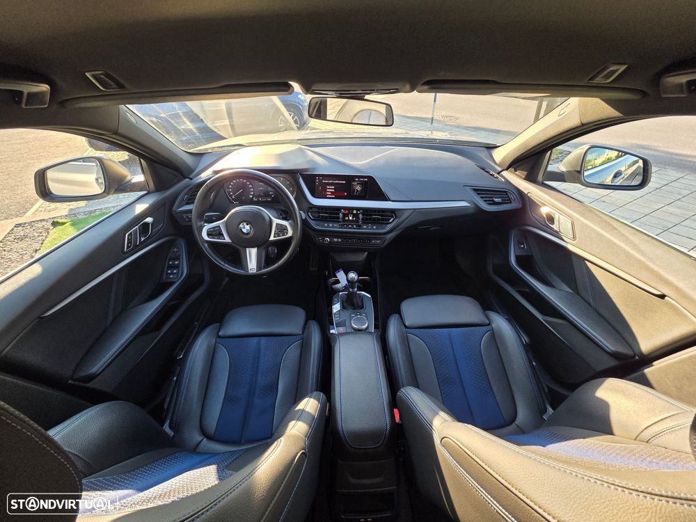 BMW 116 d Pack Desportivo M - 24