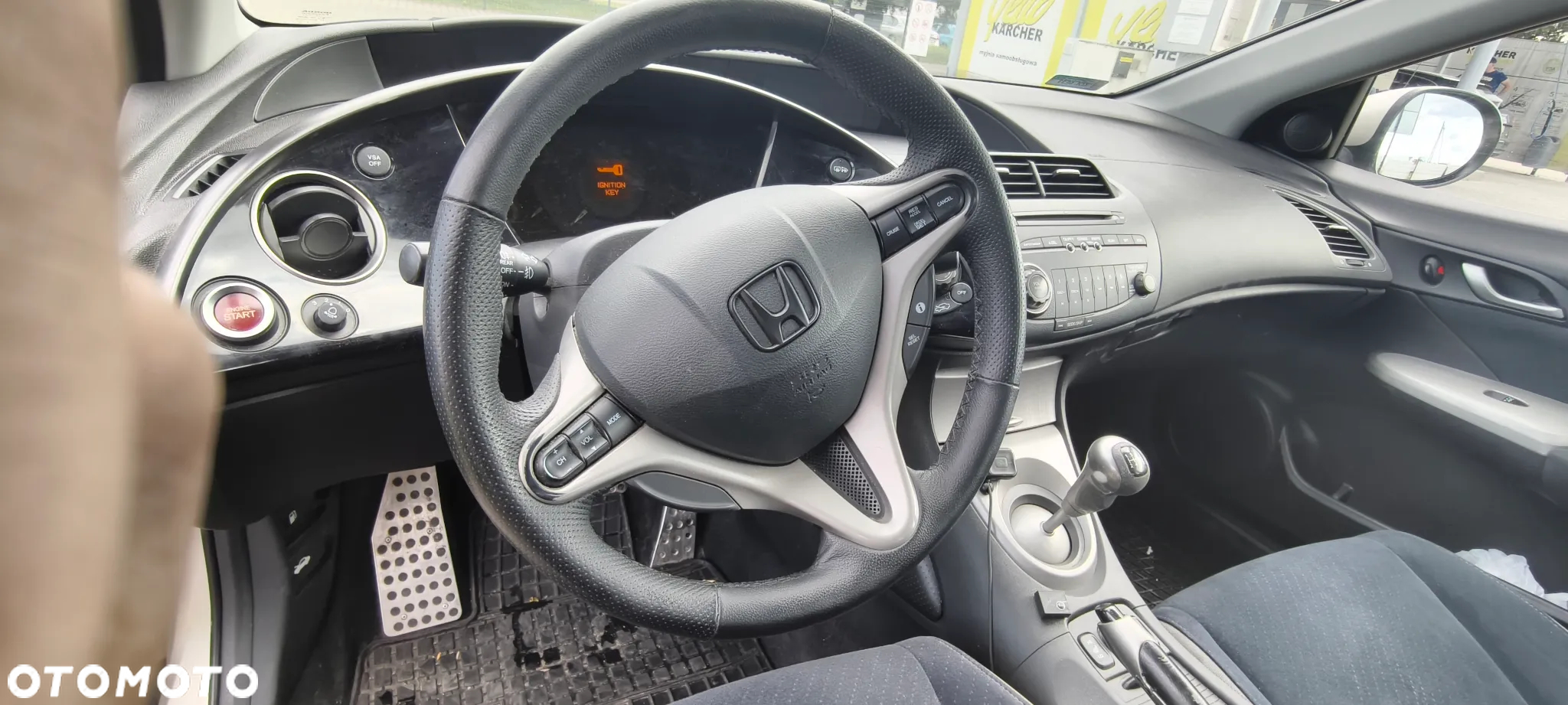 Honda Civic 1.8 Comfort - 12