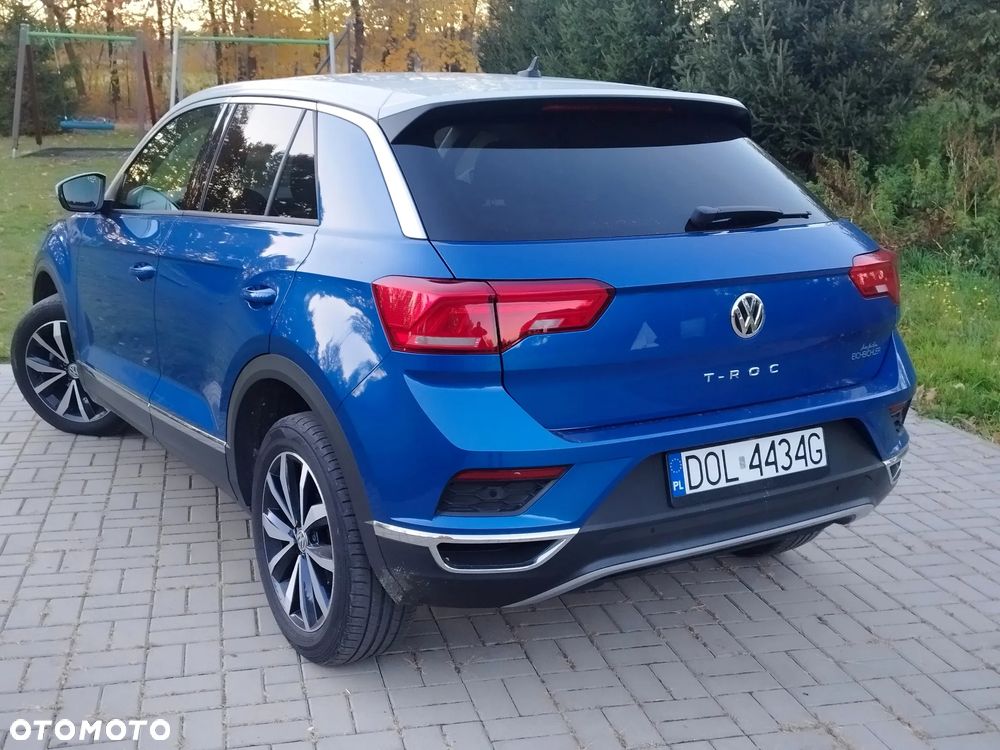 Volkswagen T-Roc - 5
