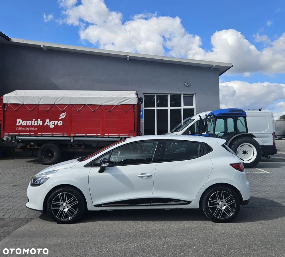 Renault Clio 1.2 16V 75 Limited - 3