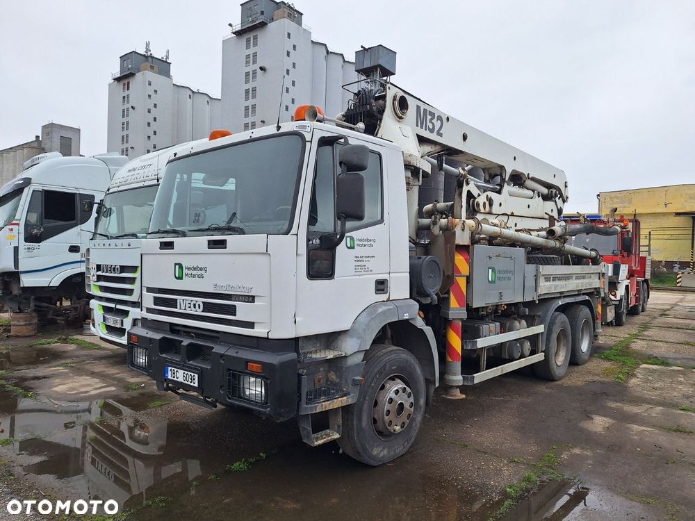 Iveco Eurotrakker 260E38 6X4 + Cifa 32 - 1