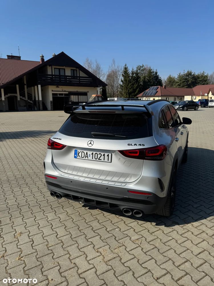 Mercedes-Benz GLA AMG 45 4Matic+ AMG Speedshift DCT 8G - 11