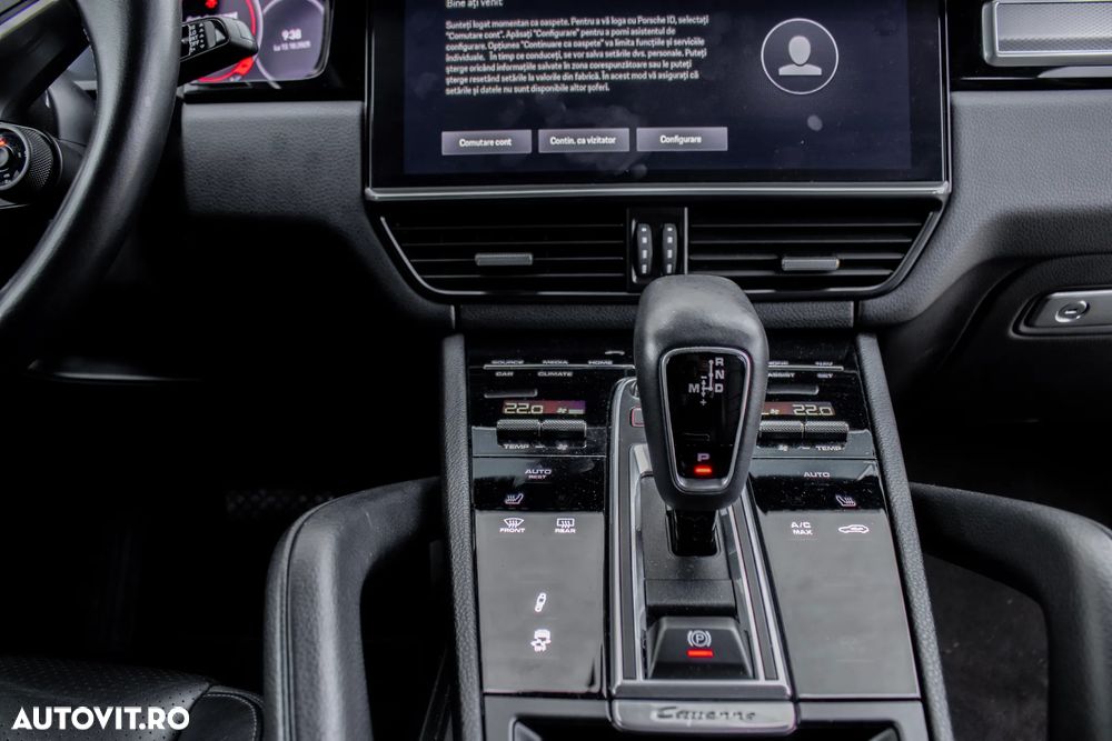 Porsche Cayenne Standard - 12