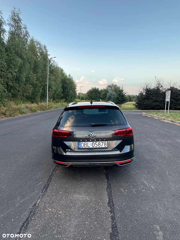 Volkswagen Passat 1.4 TSI DSG BlueMotion Technology Exclusive - 33