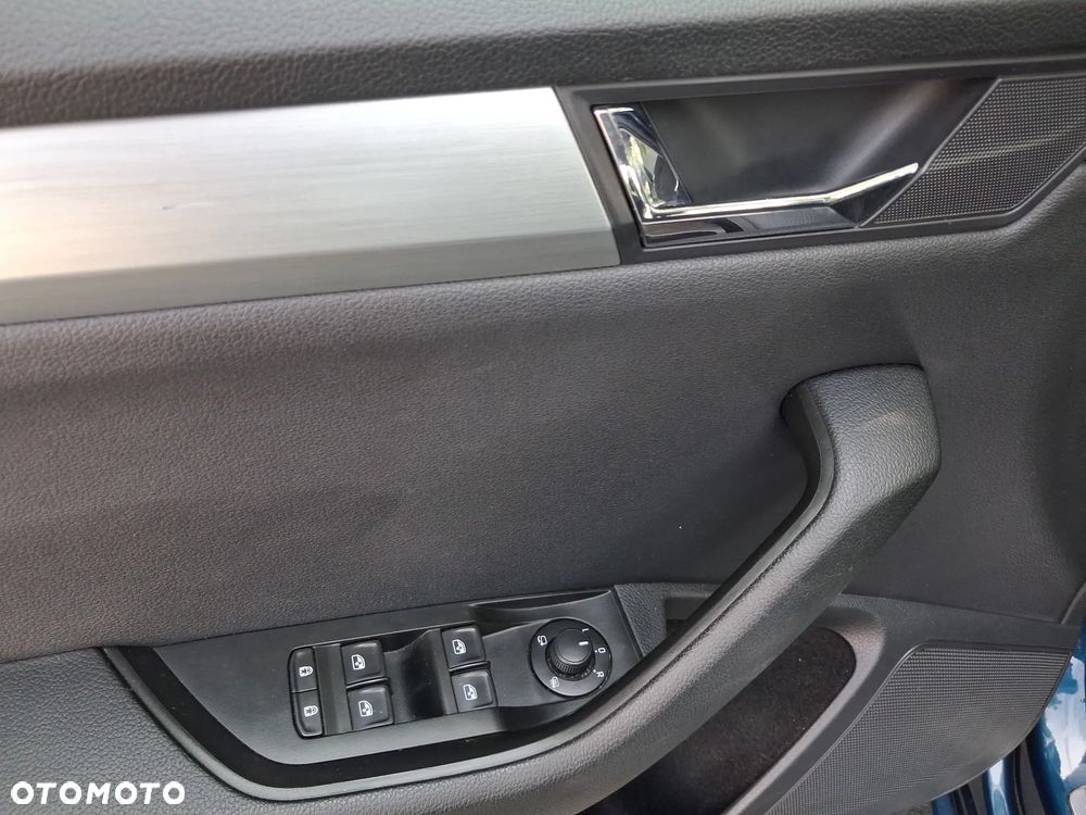 Skoda Superb 2.0 TDI Ambition - 18