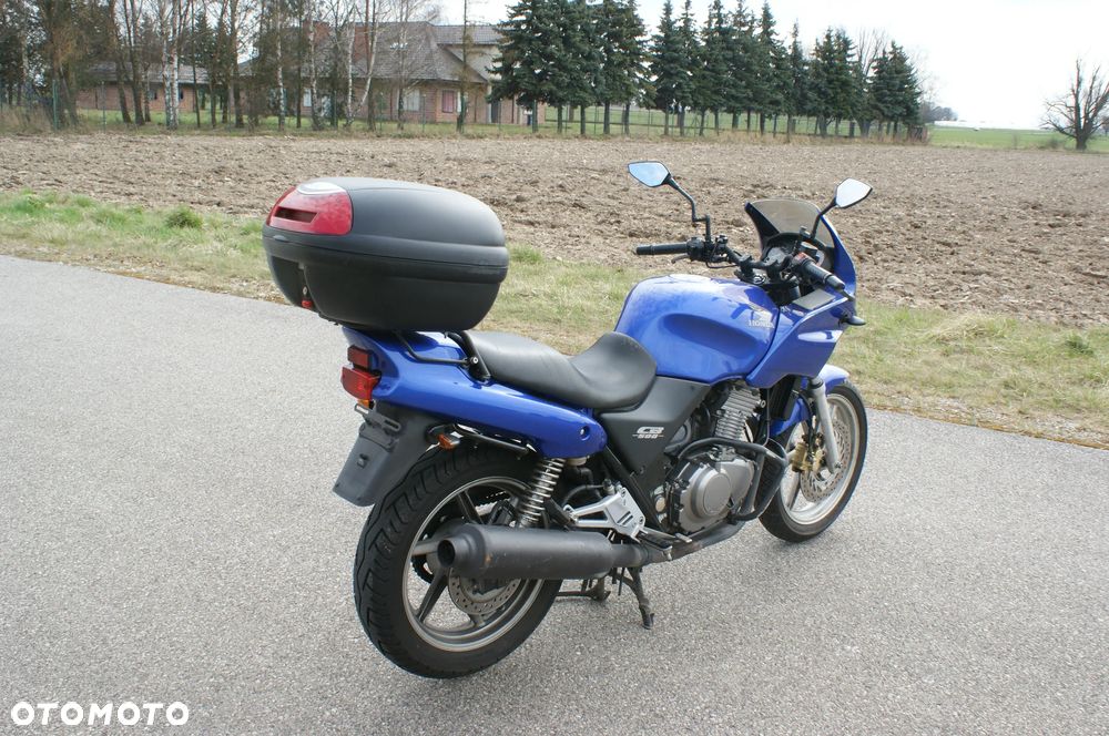 Honda CB - 10