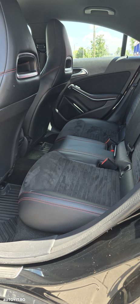 Mercedes-Benz CLA 180 7G-DCT AMG Line - 6