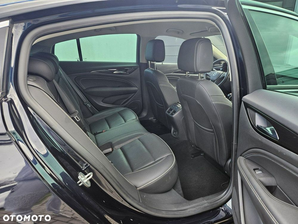 Opel Insignia - 28