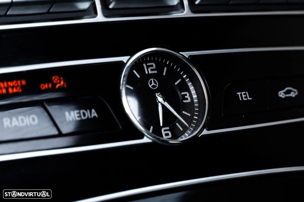 Mercedes-Benz E 220 d Avantgarde - 25