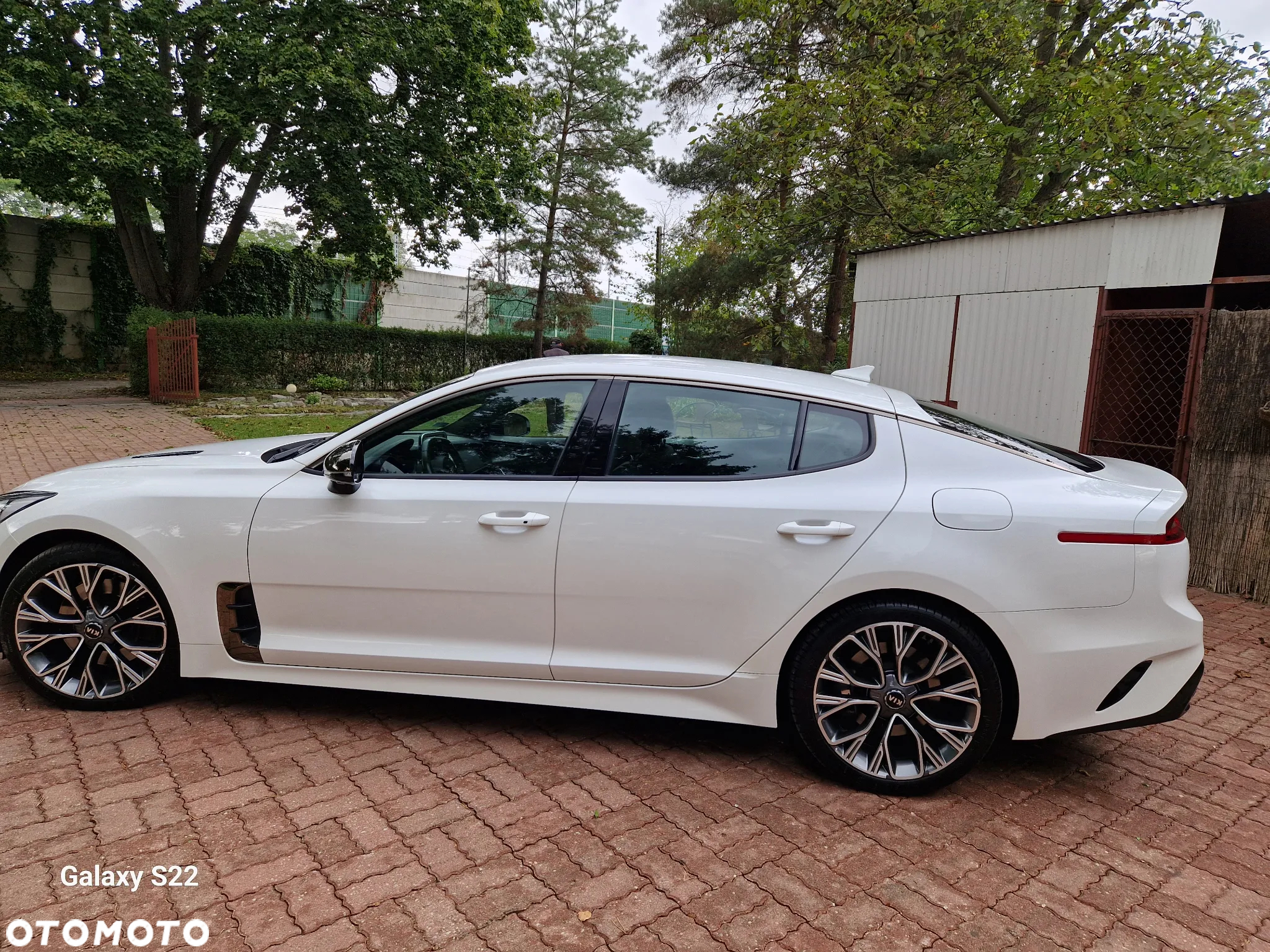 Kia Stinger 2.0 T-GDI GT Line - 14