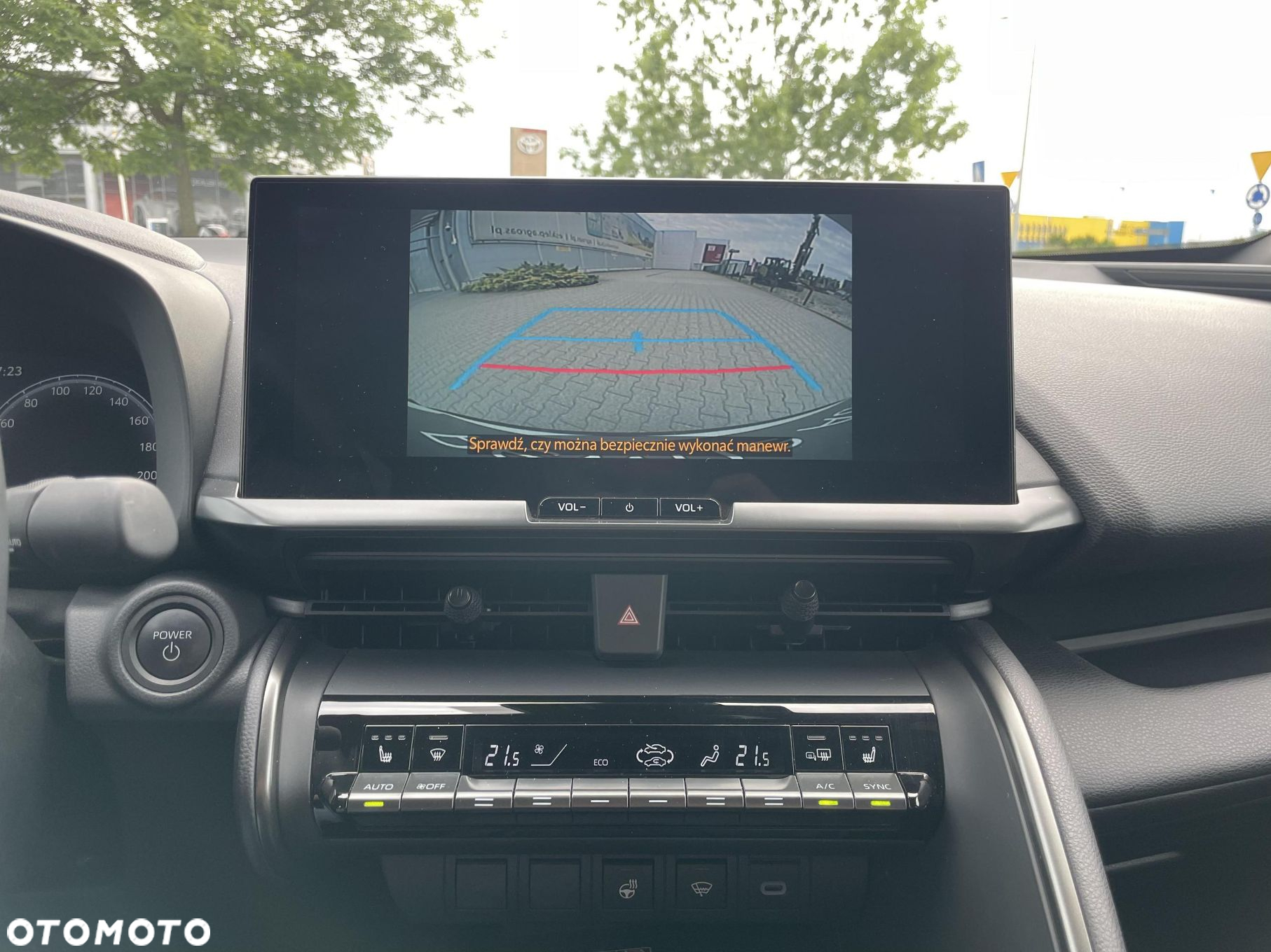 Toyota C-HR - 18