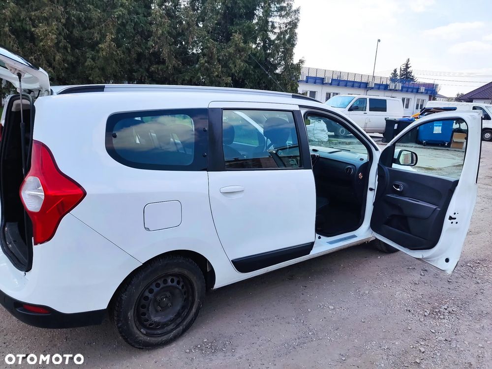 Dacia Lodgy 1.5 Blue dCi Laureate S&S - 10