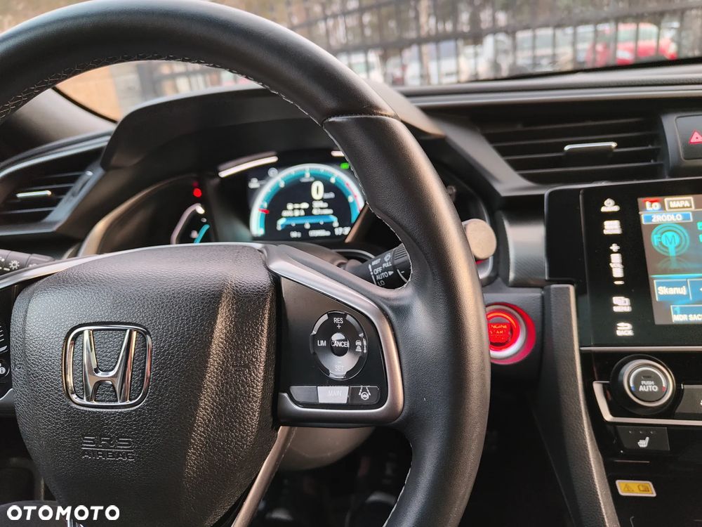 Honda Civic 1.6 i-DTEC Executive Black Edition - 30