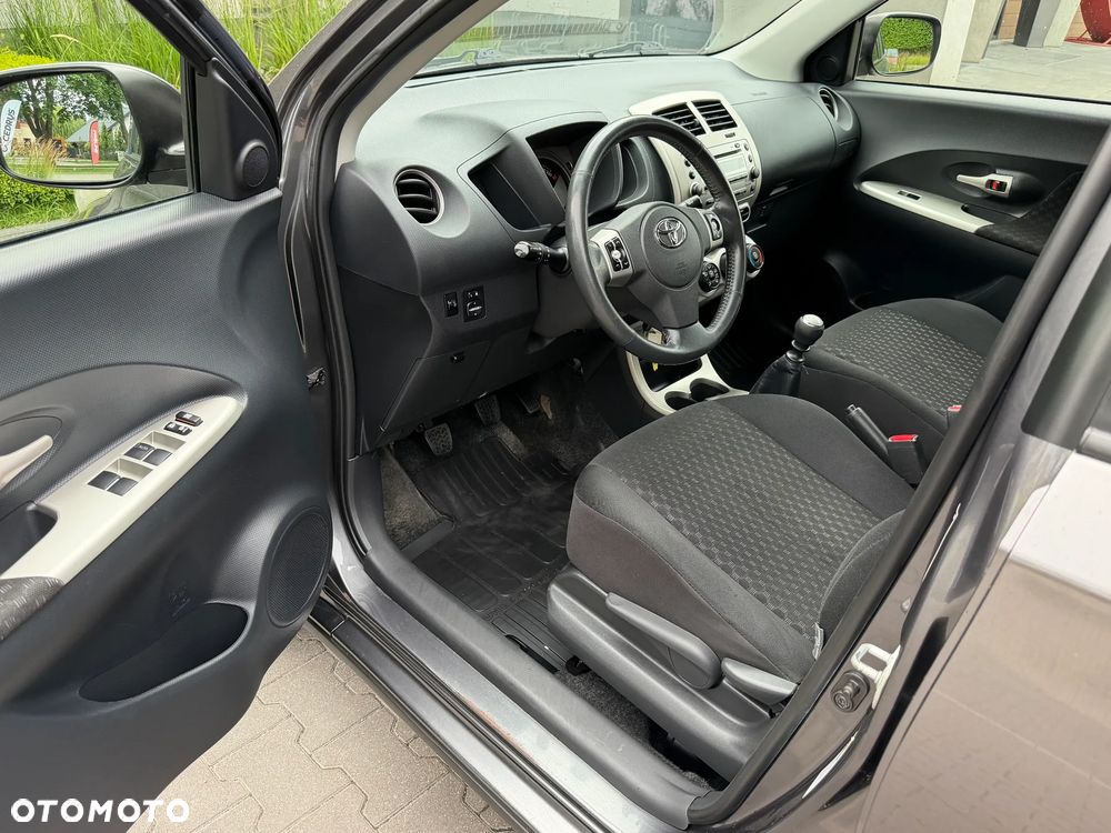 Toyota Urban Cruiser 1.33 4x2 - 27