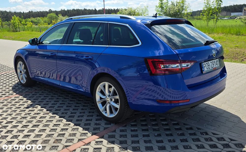 Skoda Superb 2.0 TDI DSG Style - 7