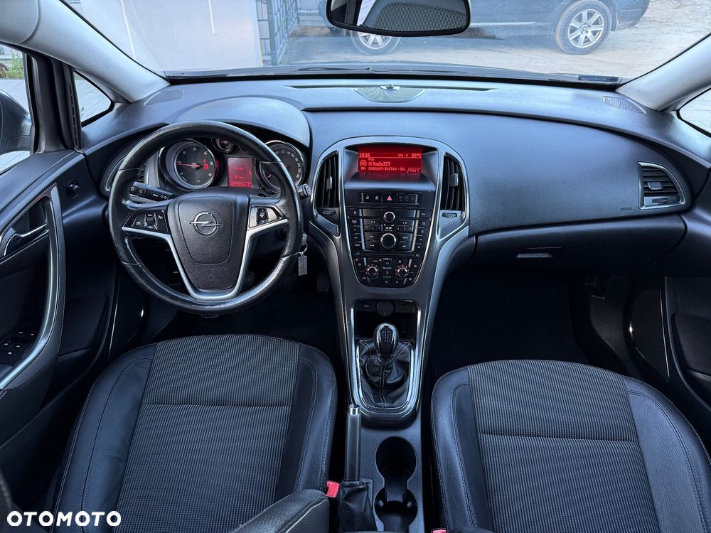 Opel Astra - 8