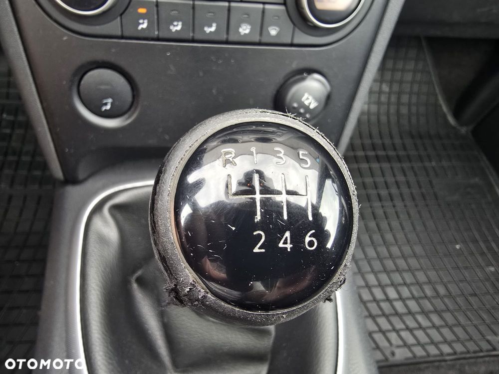 Nissan Qashqai 2.0 dCi Tekna - 34