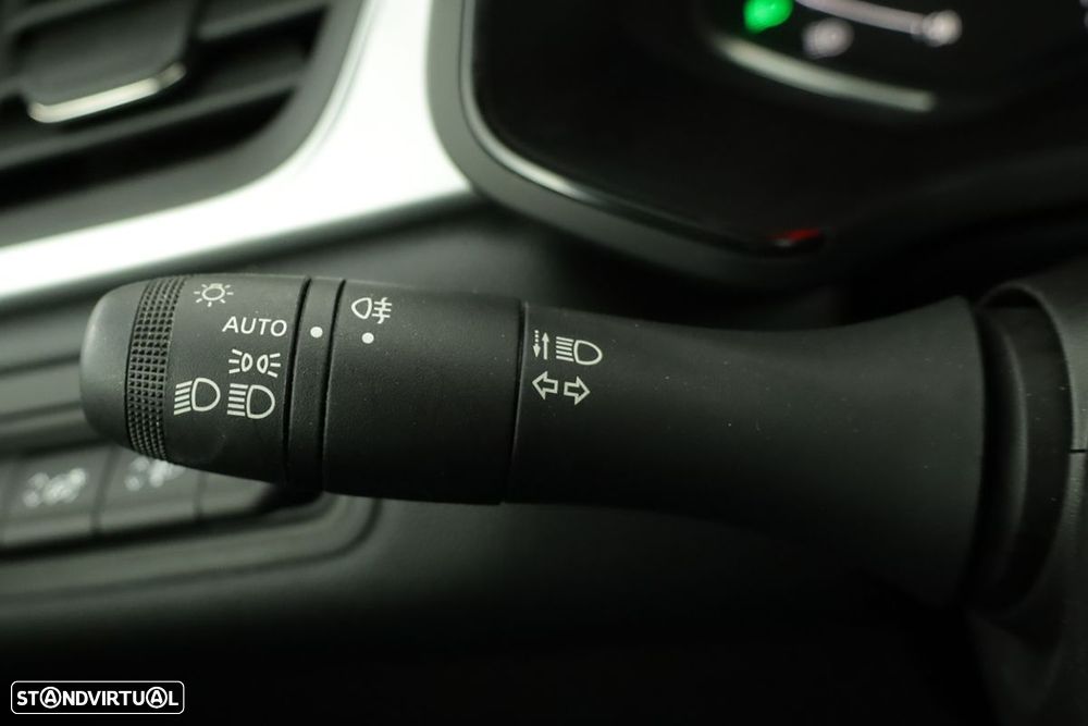 Renault Captur 1.0 TCe Techno Bi-Fuel - 17