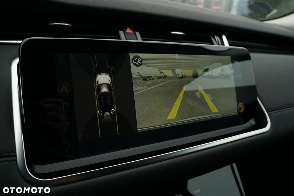 Land Rover Range Rover Evoque - 29