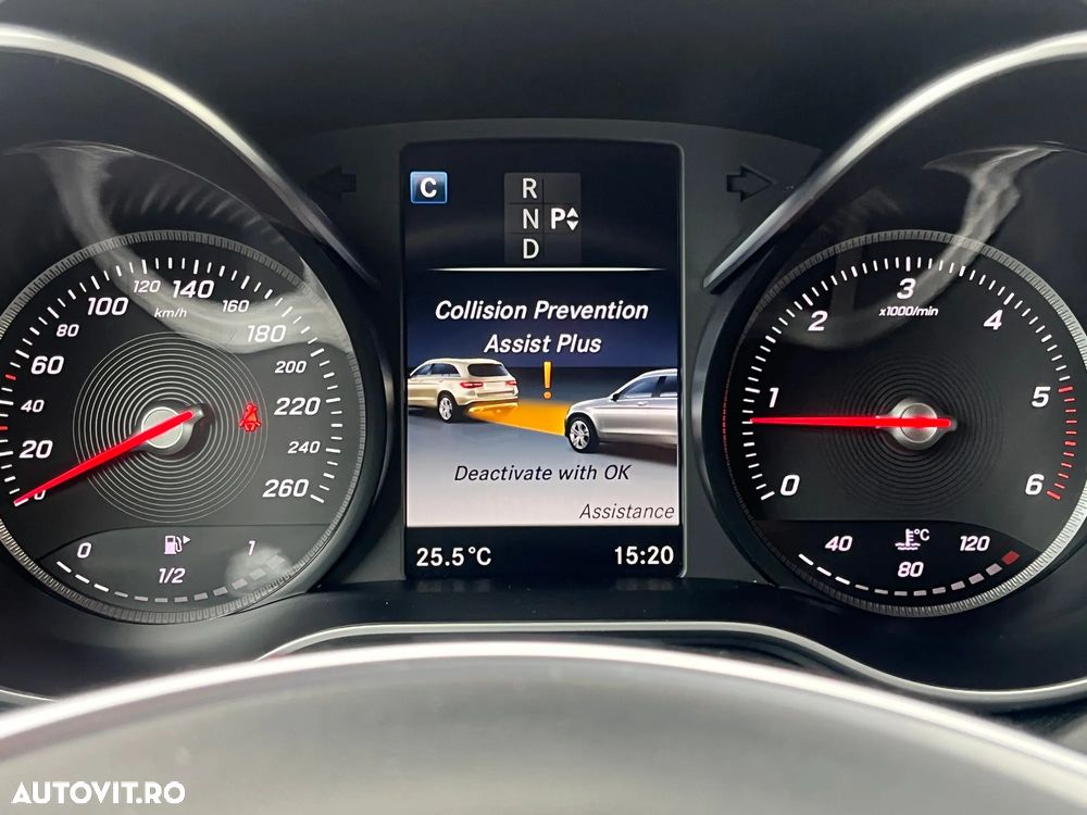 Mercedes-Benz GLC 250 d 4MATIC - 27