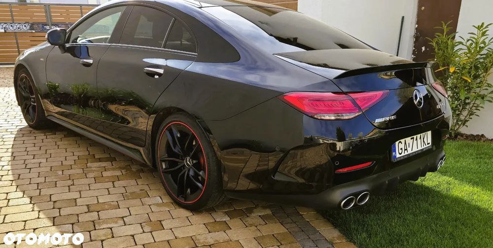 Mercedes-Benz CLS - 6