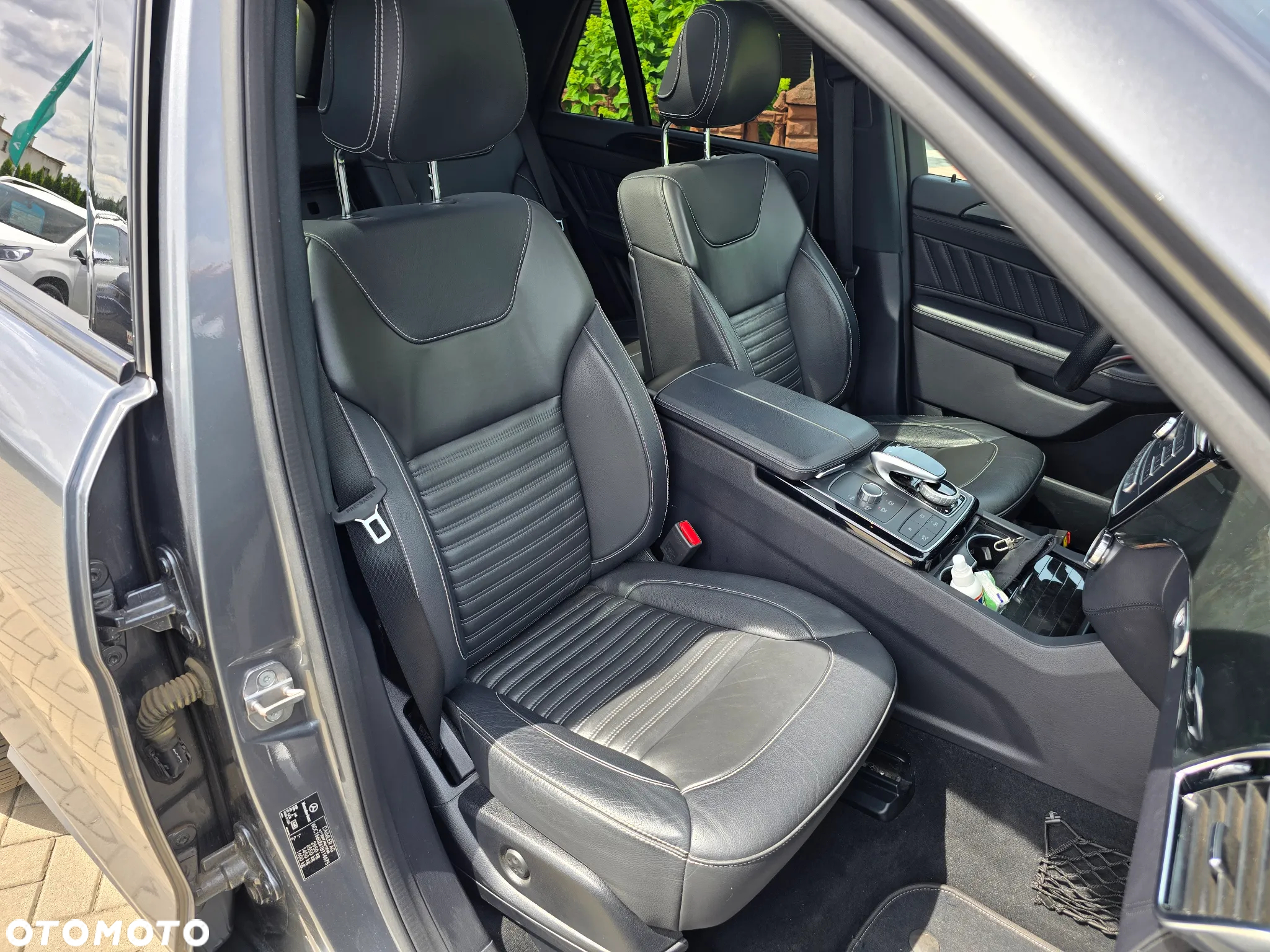Mercedes-Benz GLE - 15