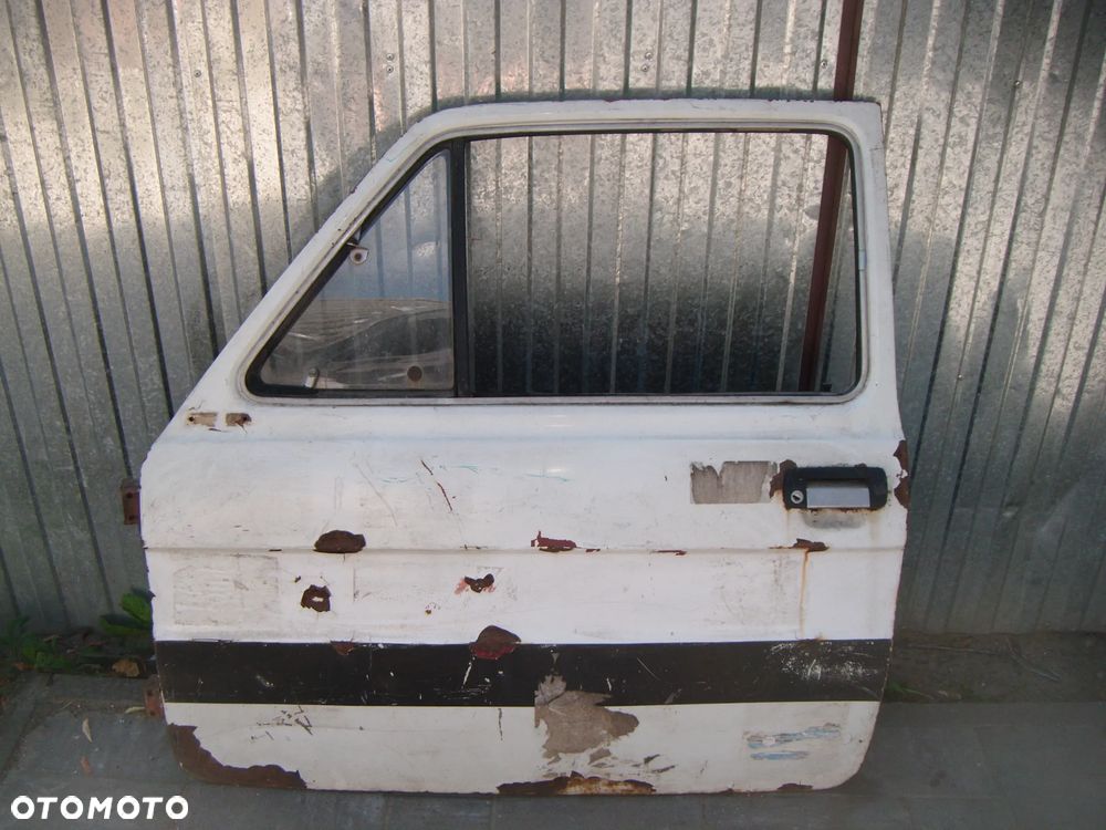 fiat 126p drzwi lewe kompletne - 1