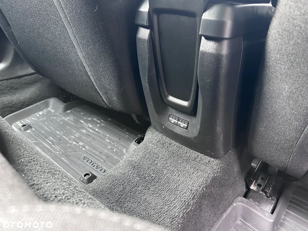 Volvo V40 D2 Kinetic - 22