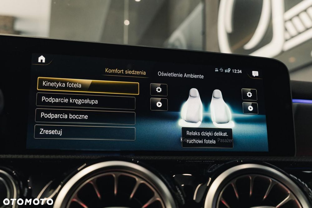 Mercedes-Benz Klasa A 35 AMG 4-Matic 7G-DCT - 24