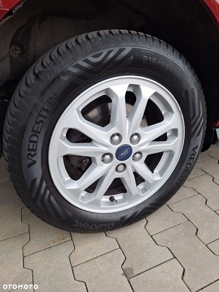 Ford Tourneo Connect 1.5 EcoBlue Titanium - 36