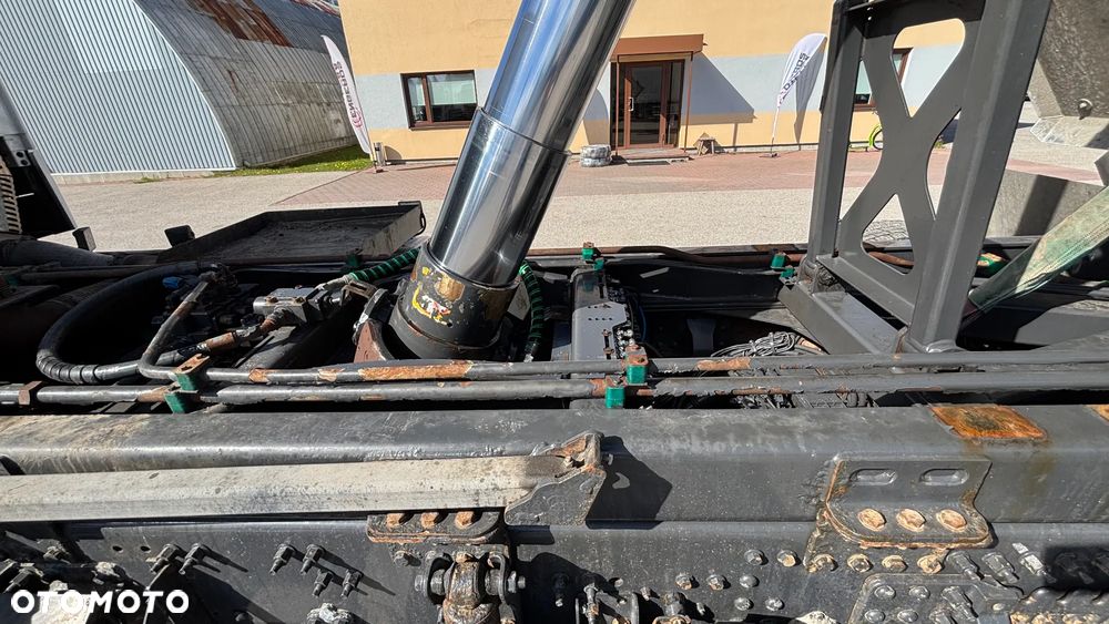 Volvo FH540 6x4 + RETARDER + LIFTING AXLE + EURO 6 - 28
