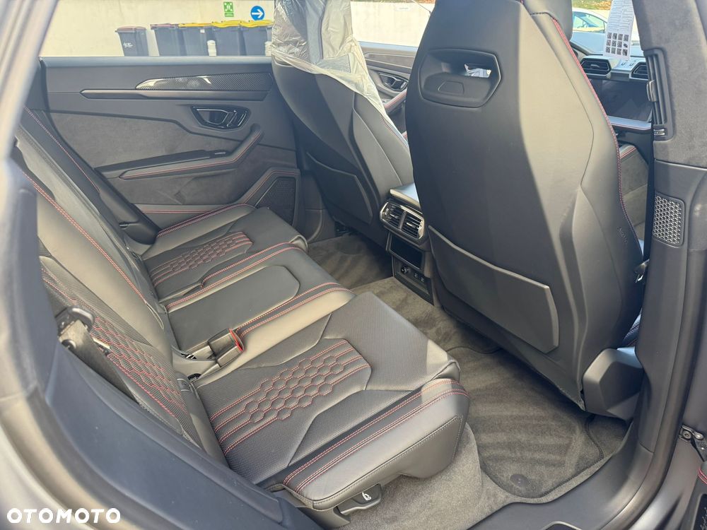 Lamborghini Urus - 9