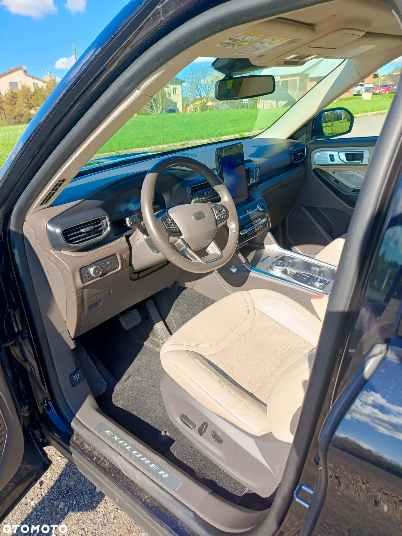 Ford Explorer EcoBoost Plug-in Hybrid PLATINUM - 13
