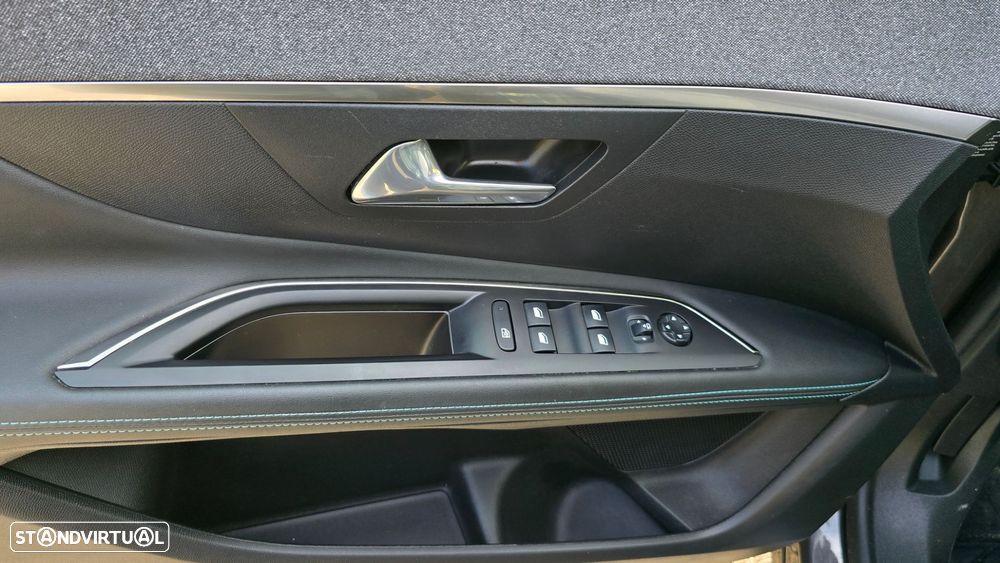 Peugeot 3008 1.5 BlueHDi Allure Pack - 8