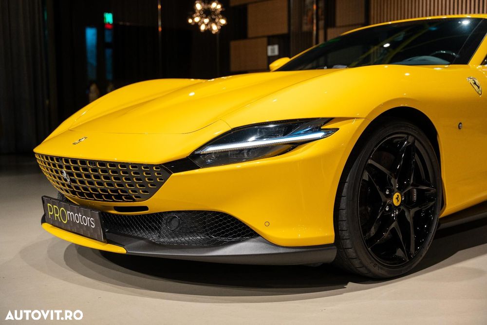 Ferrari Roma - 11