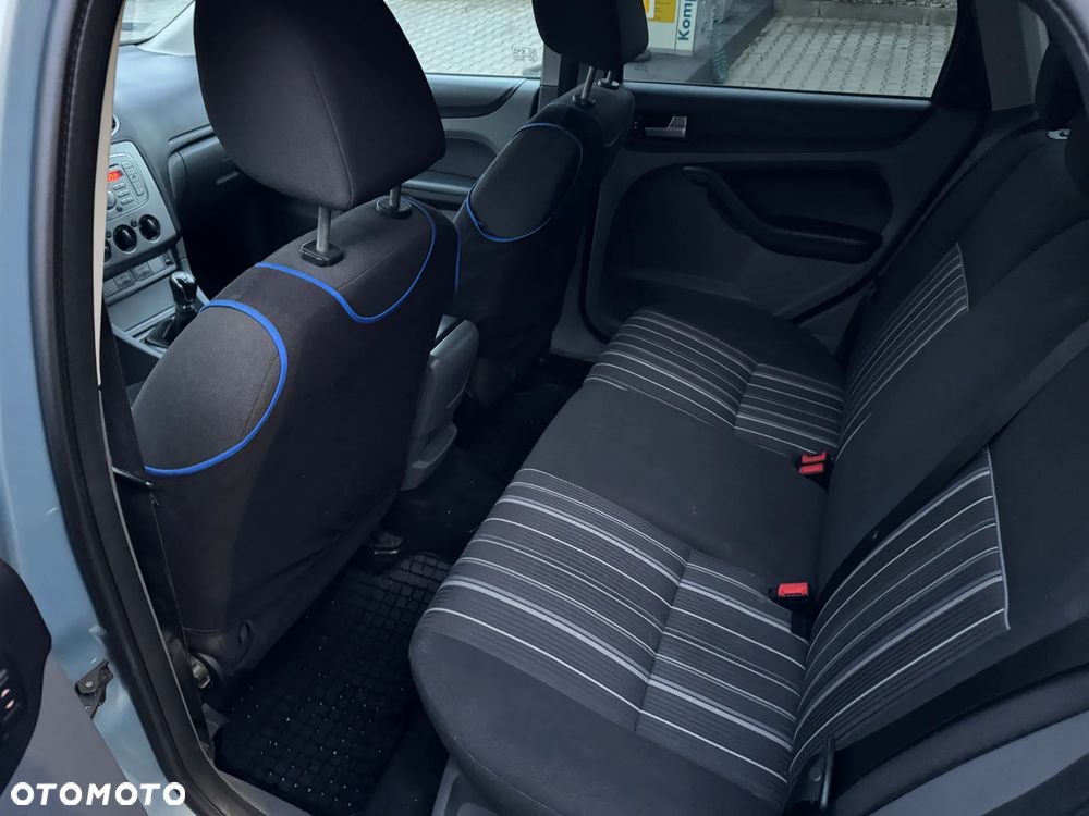 Ford Focus 2.0 Gold X - 12