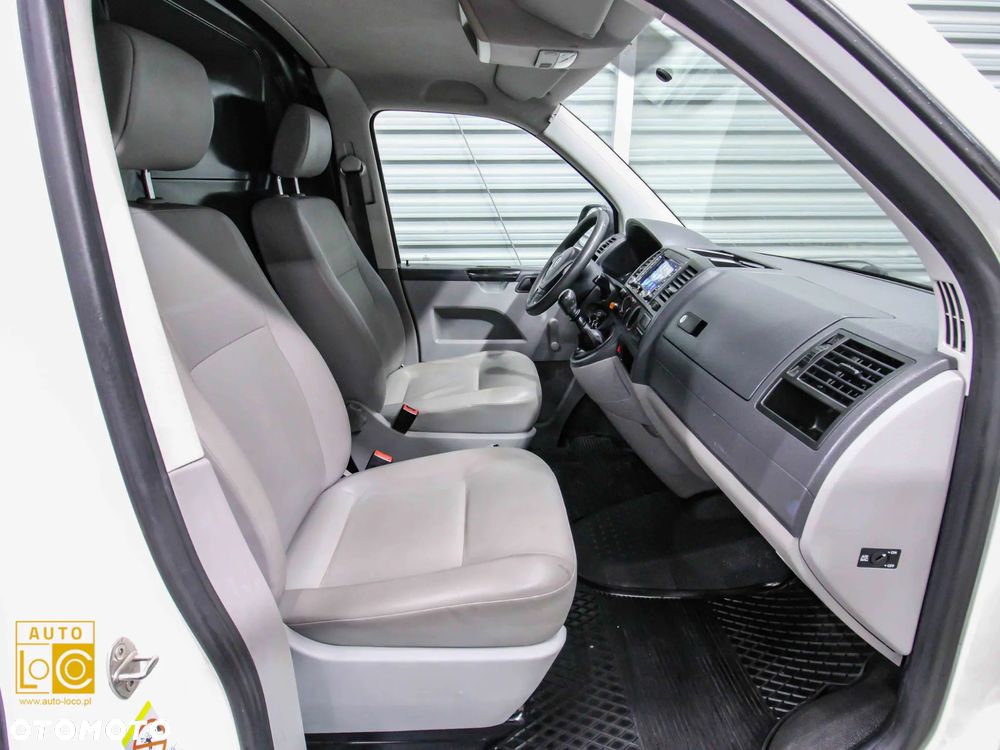 Volkswagen TRANSPORTER T5 FURGON - 8