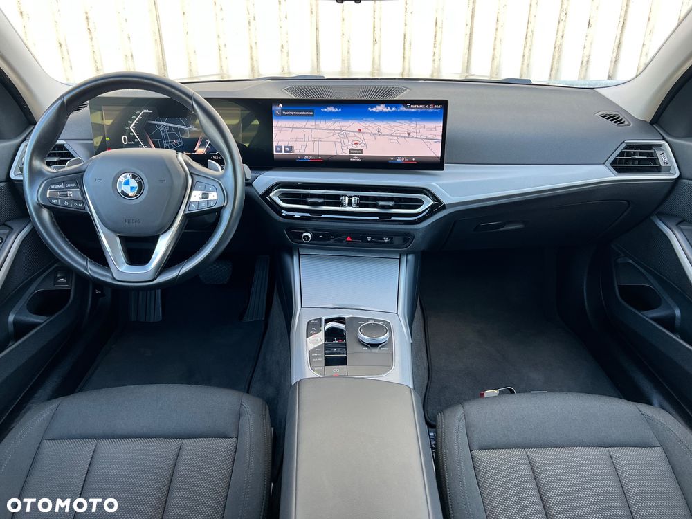 BMW Seria 3 318i Advantage - 12
