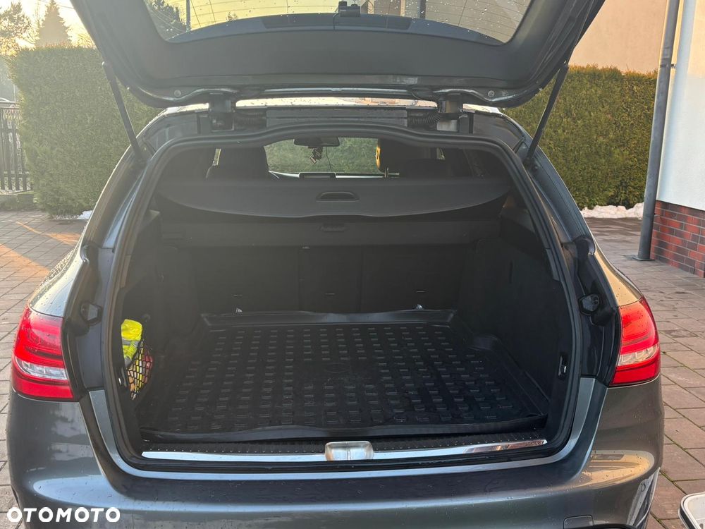 Mercedes-Benz Klasa C 200 4-Matic 9G-TRONIC - 9