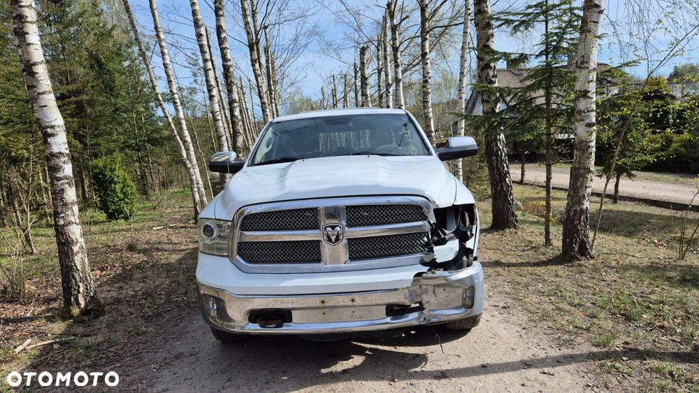 Dodge RAM 5.7 4x4 - 2