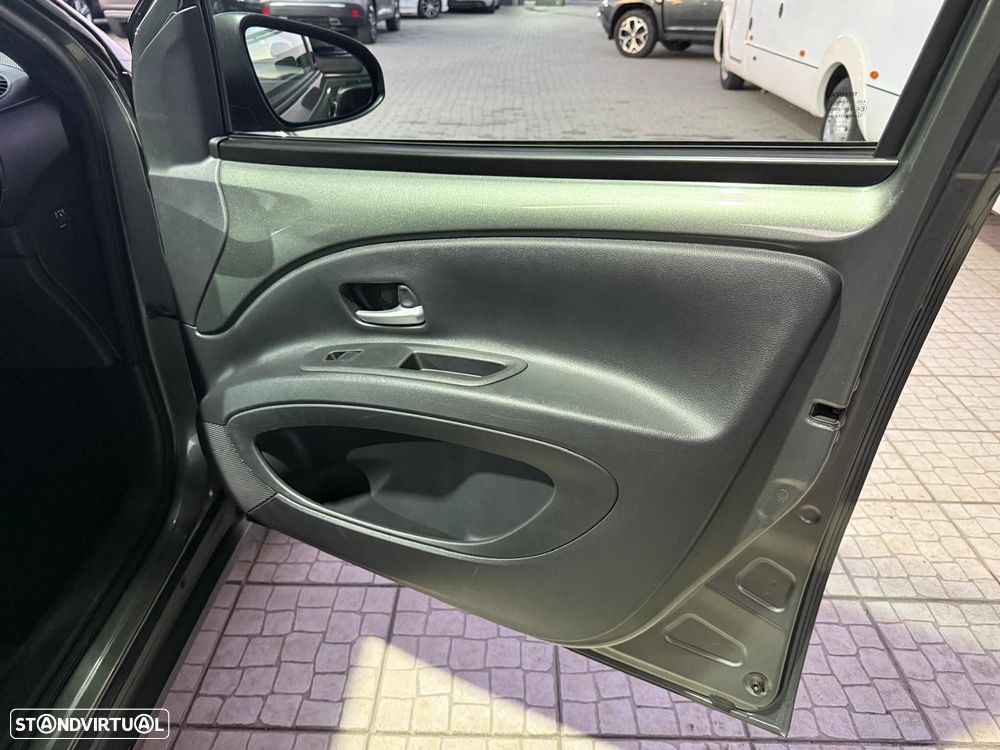 Toyota Aygo X 1.0 Pulse CVT - 19