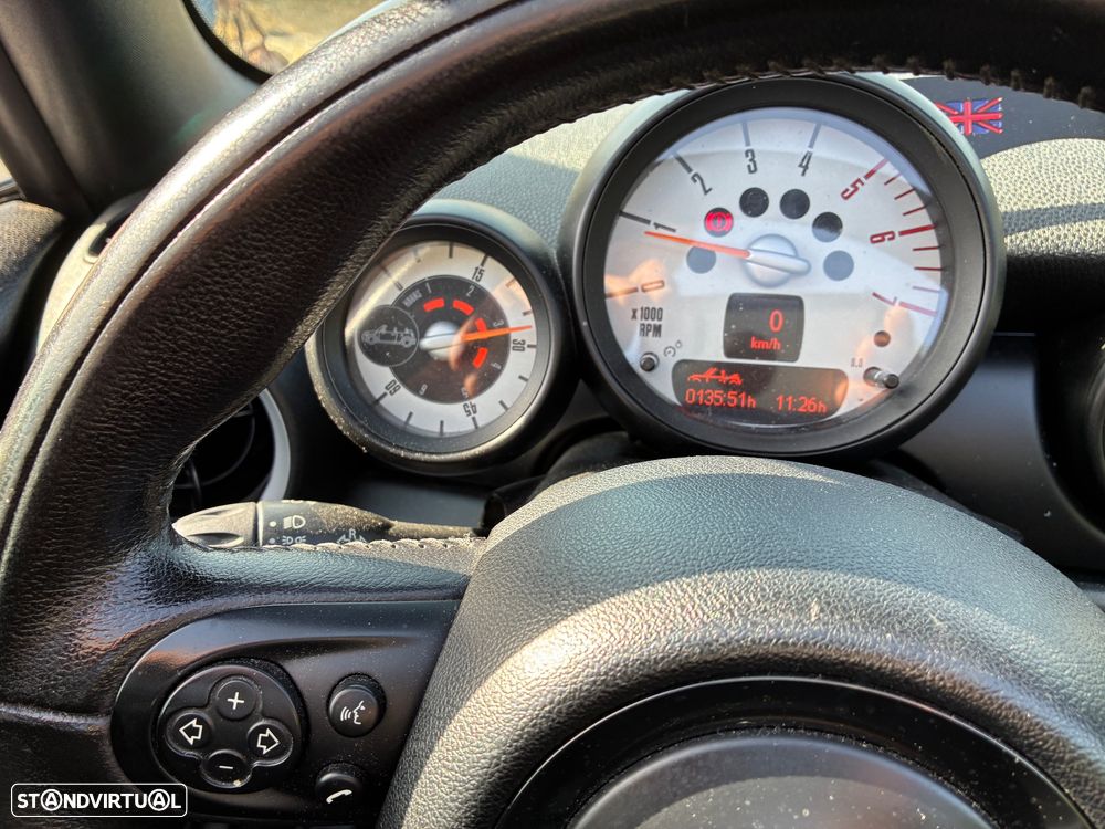 MINI Cabrio Cooper D - 13