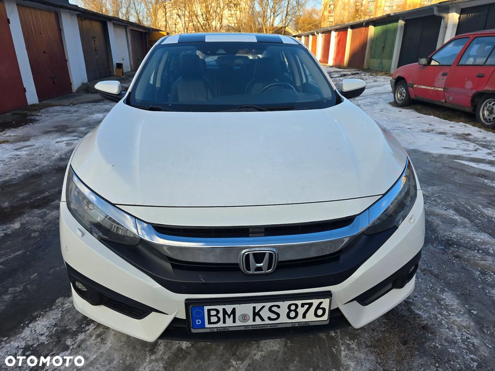 Honda Civic 1.5 i-VTEC Turbo CVT Executive - 26