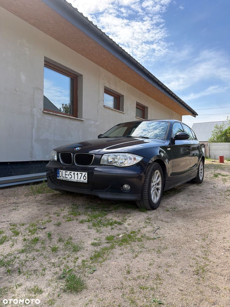 BMW Seria 1 118d DPF - 8