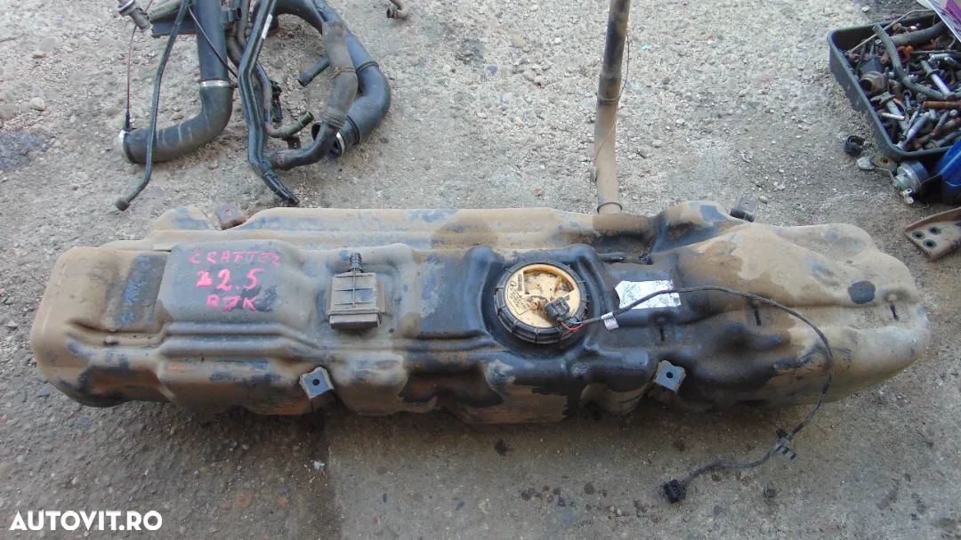 Pompa motorina rezervor VW Crafter 2006-2010 poma combustibil dezmembrez - 1