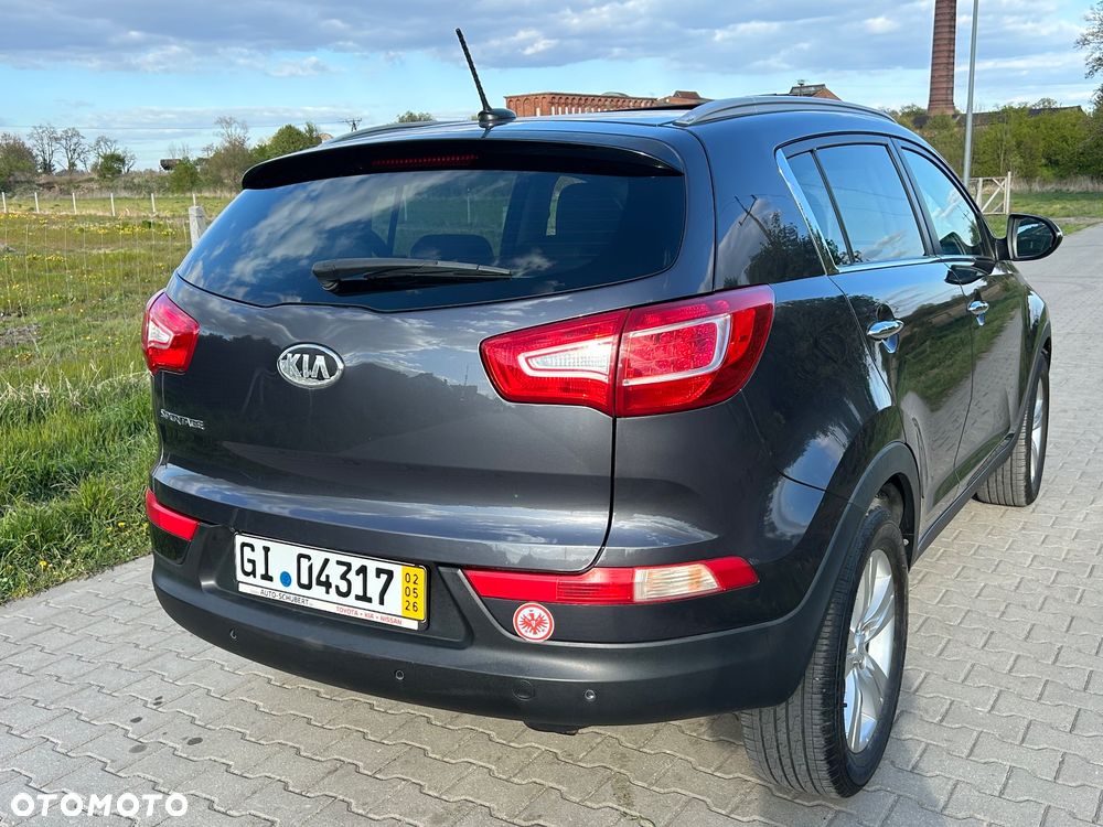 Kia Sportage 1.6 GDI 2WD Dream-Team Edition - 4